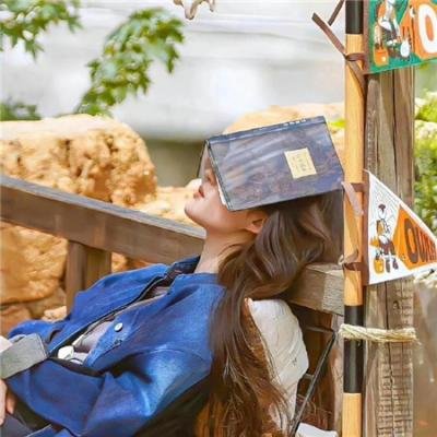 学校万花筒